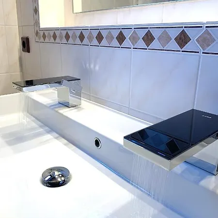 Luxus-landhaus Im Schwarzwald/baiersbronn Mit Pool Байрсброн