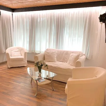 Luxus-landhaus Im Schwarzwald/baiersbronn Mit Pool *