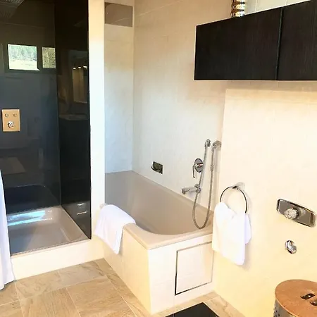 Luxus-landhaus Im Schwarzwald/baiersbronn Mit Pool * Байрсброн