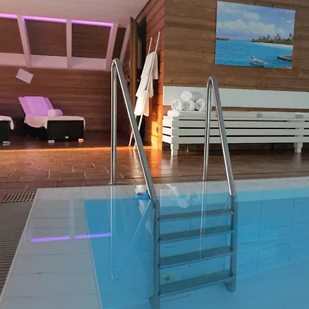 Дом отдыха Luxus-landhaus Im Schwarzwald/baiersbronn Mit Pool