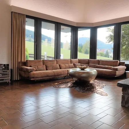 Luxus-landhaus Im Schwarzwald/baiersbronn Mit Pool * Байрсброн